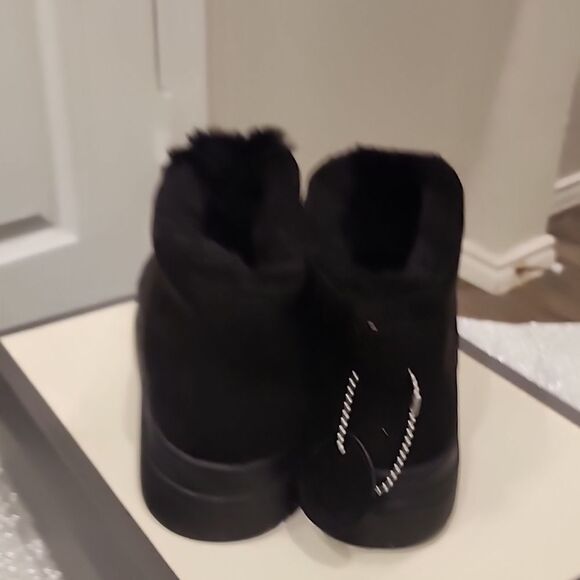 Urban Sport By JSlides NYC Nicely Bootie - Picture 10 of 10